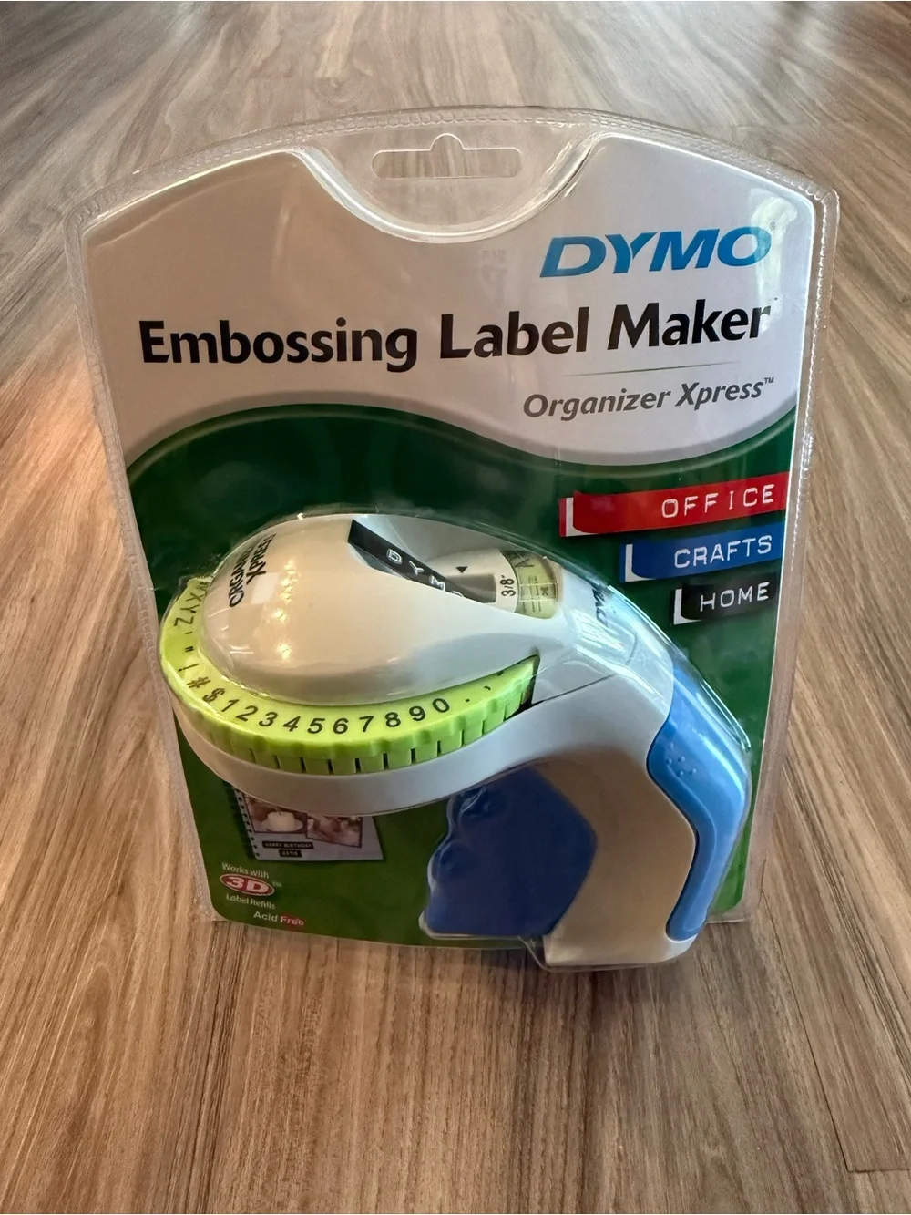 NWT DYMO Organizer Xpress Embossing Label Maker